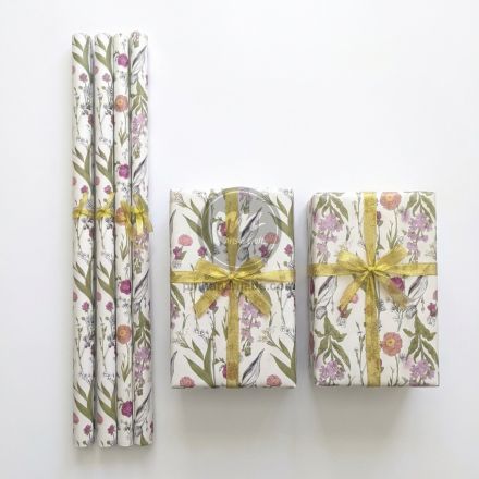 Giấy gói quà 76x1m - VN